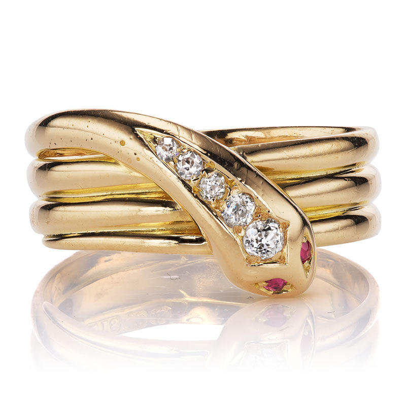 Golden Serpent Elegance Ring
