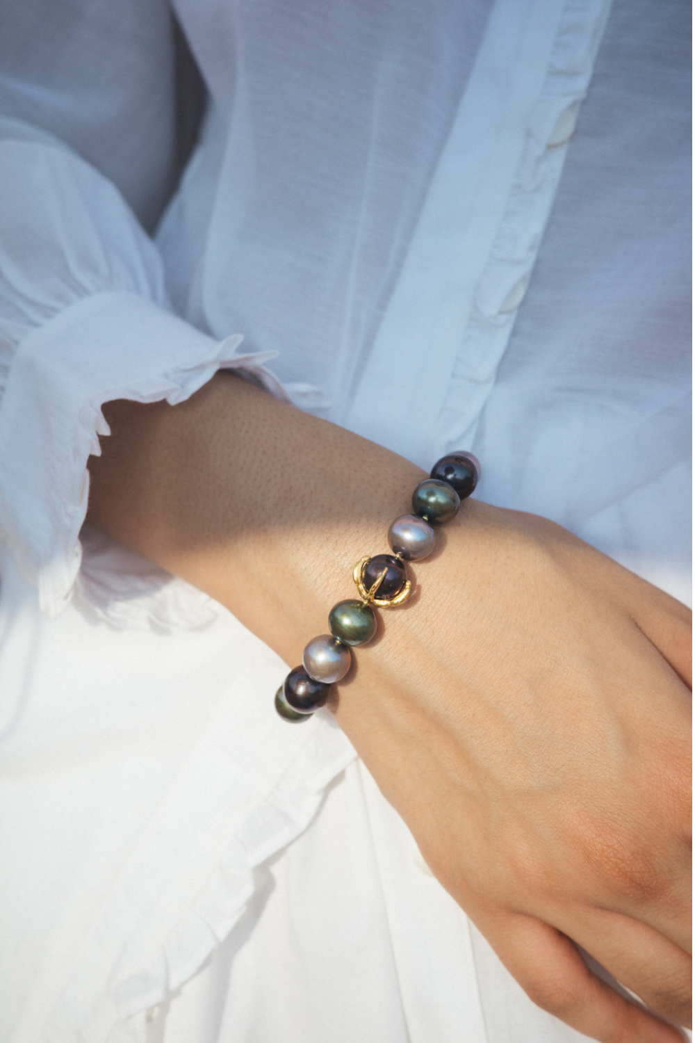 Peacock Pearl Bracelet