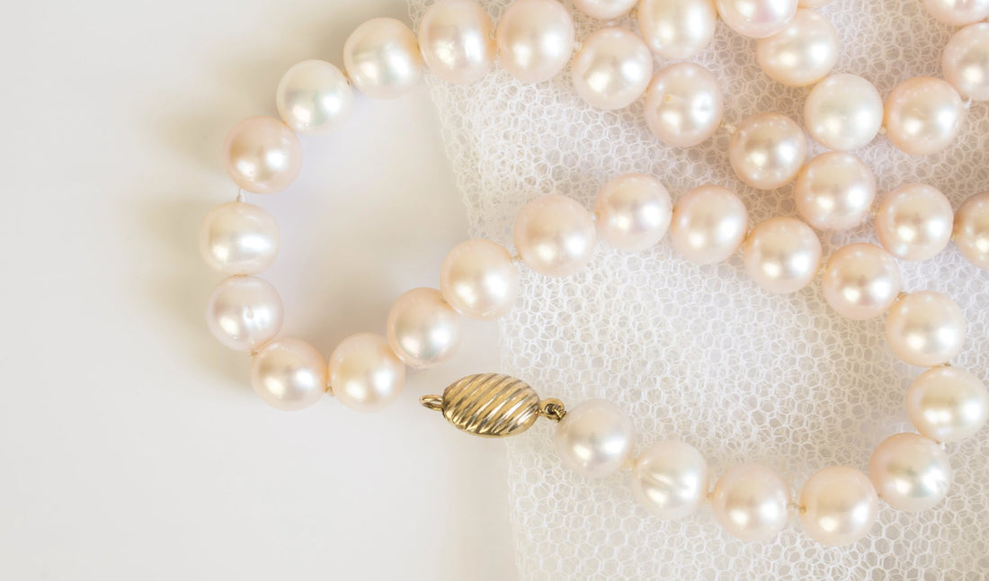 8 Simple Ways to Tell if Pearls are Real or Fake: Expert Tips