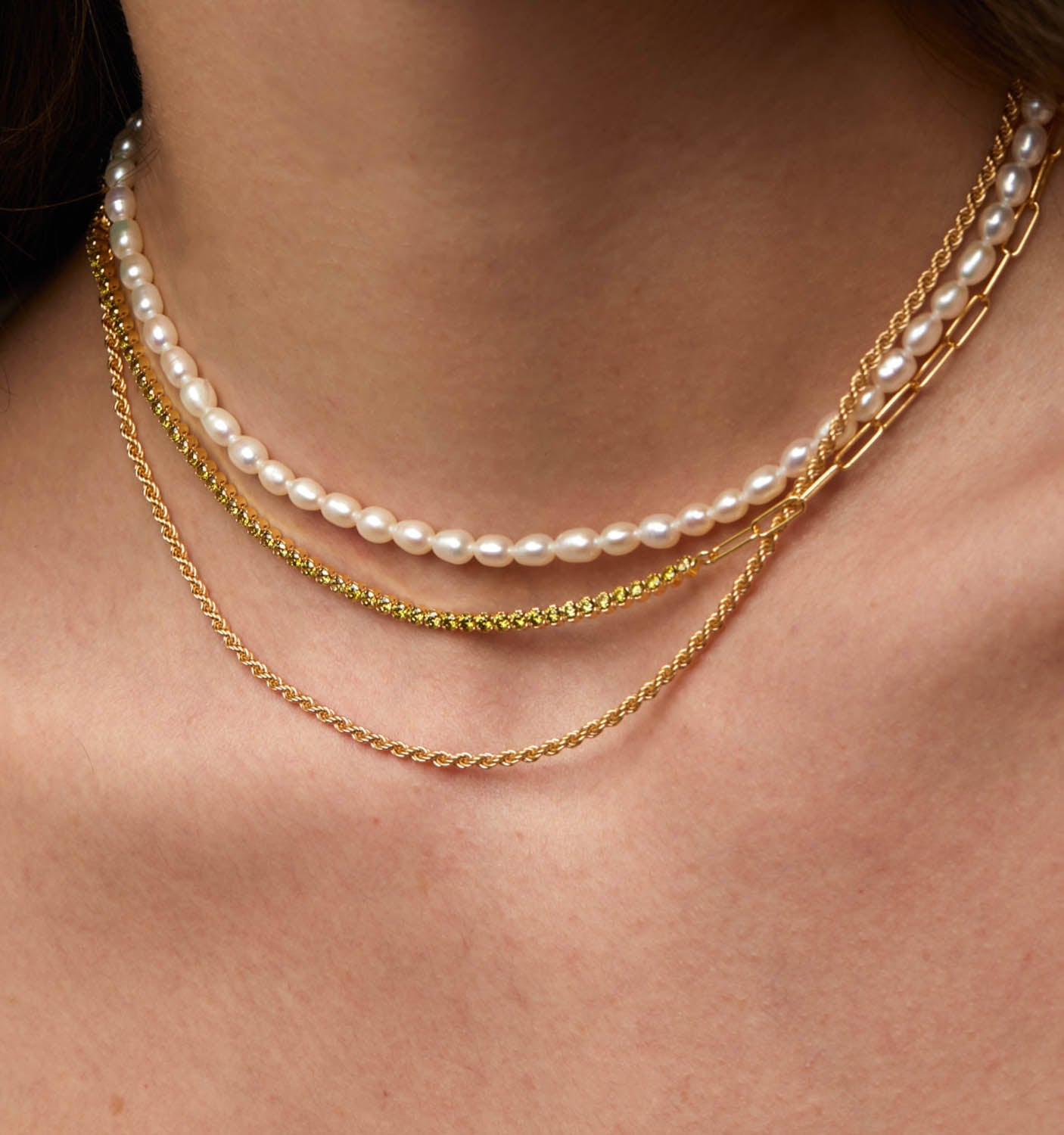 Small pearl necklace