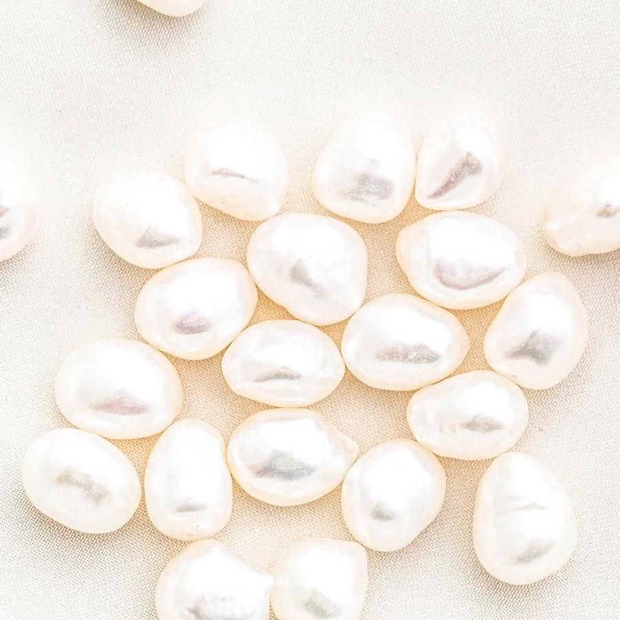Gold Pearl Necklace