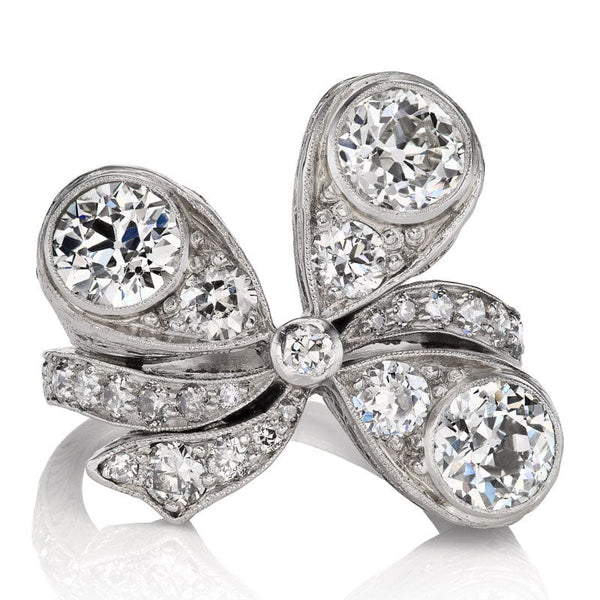 Timeless Clover Ring