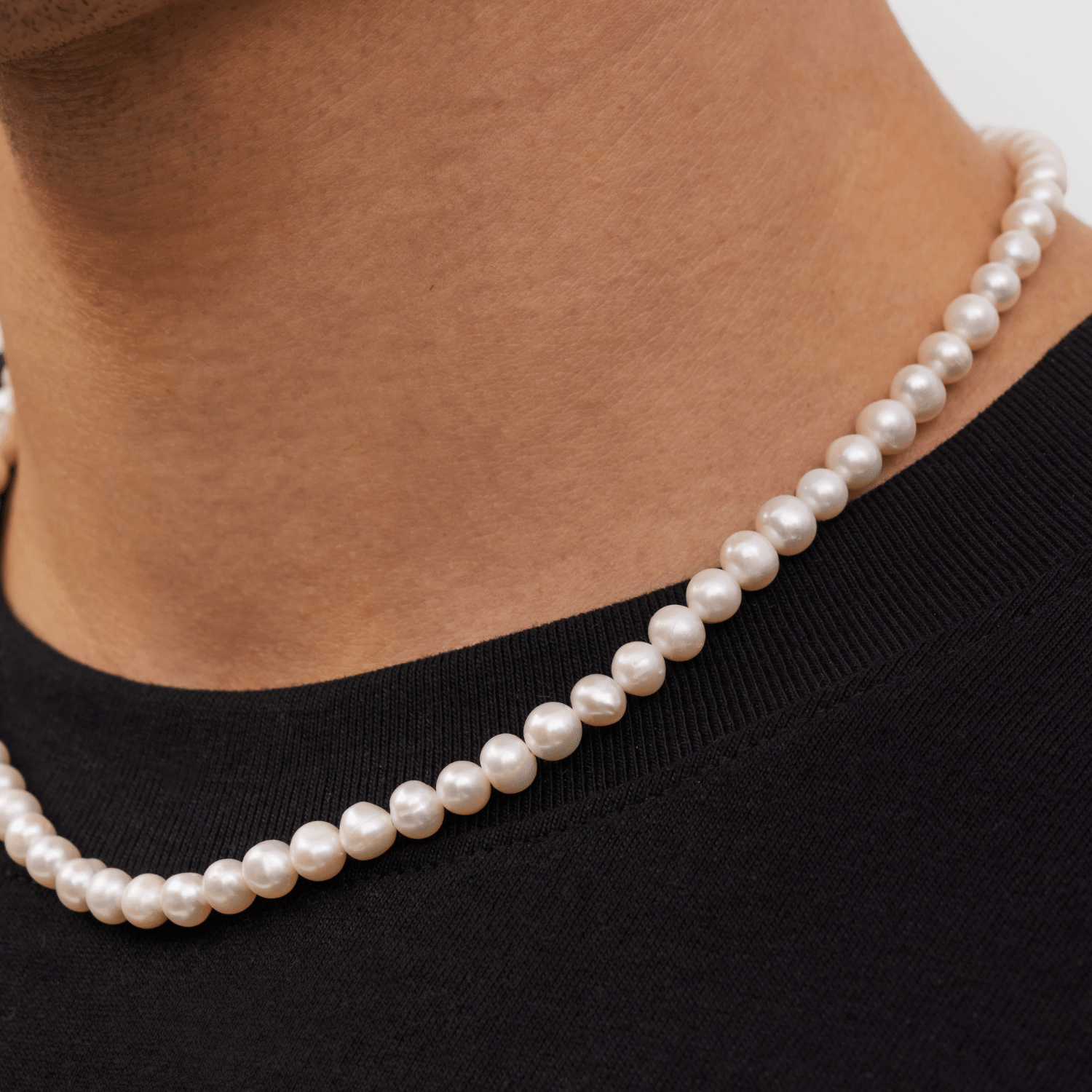 Timeless Men's Pearl Necklace