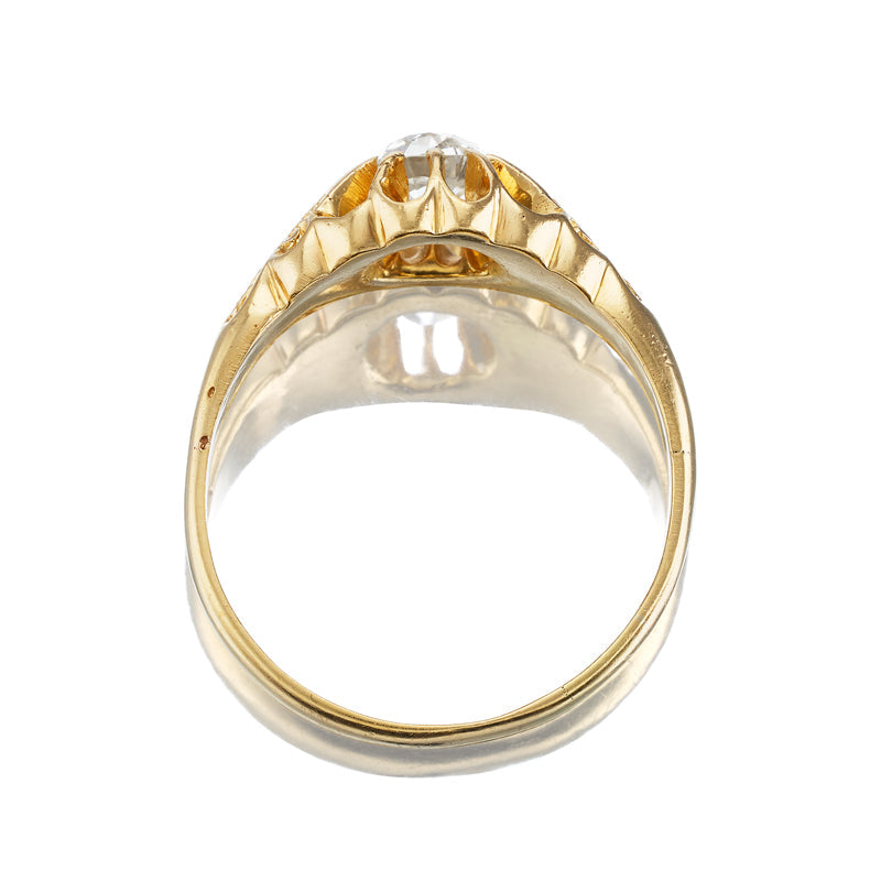 Diamond with 18K Yellow Vintage Gold Ring